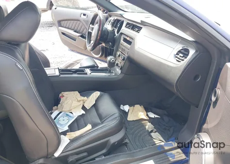 2011 Ford Mustang V6 Premium from USA, damaged, VIN 1ZVBP8AM2B5162509